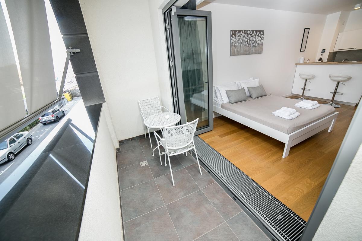 Ferienwohnung Studio Anja Belgrad Exterior foto